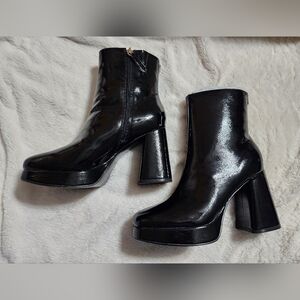 Guess Black Danca Boots Size 8